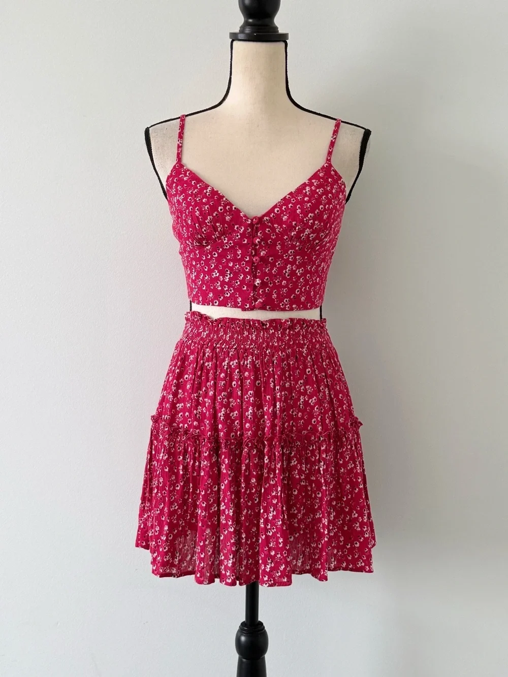 Princess Polly Shah Skirt Top Set Red Floral Crop Cami Tiered Mini Skirt US 2